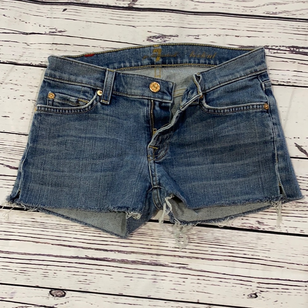 7 FOR ALL MANKIND Cutoff Jean Shorts. EUC